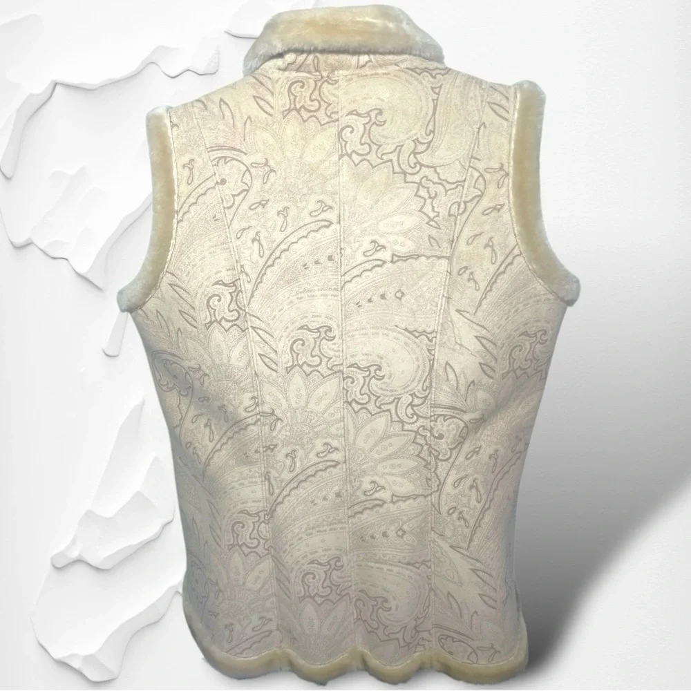 Coldwater Creek Faux Suede Vest Size Small Light Beige